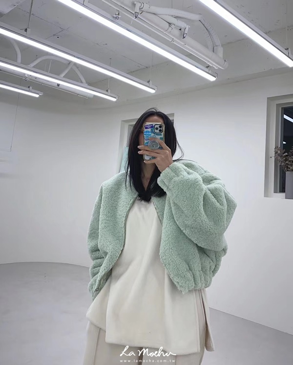 (限量商品)兩色可愛羔羊毛外套
